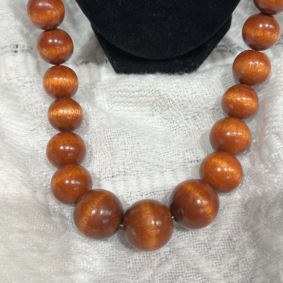 Wooden Bead necklace 1970’s long Bohemian Hippie Vintage Necklace! - Picture 2 of 8